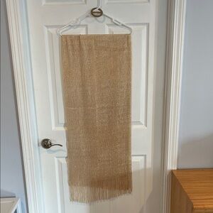 Elegant Gold Scarf
